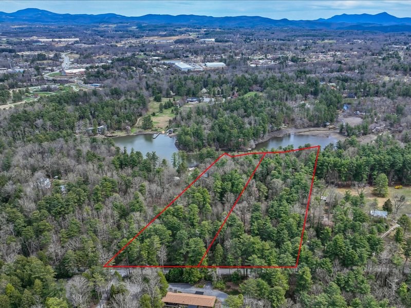 10.15 acres Greenville Highway